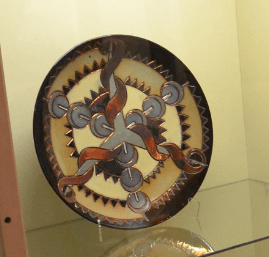 Декоративна тарілка