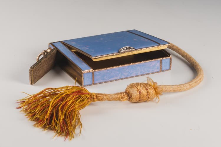 Портсигар з ґнотом