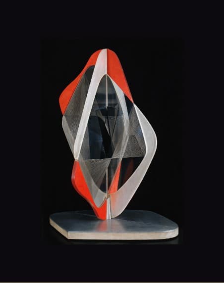 Линейное построение в пространстве № 3 с красным