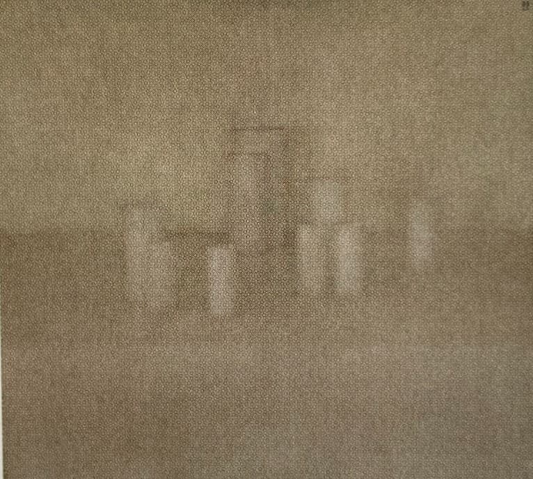 Дев'ять білих стаканів