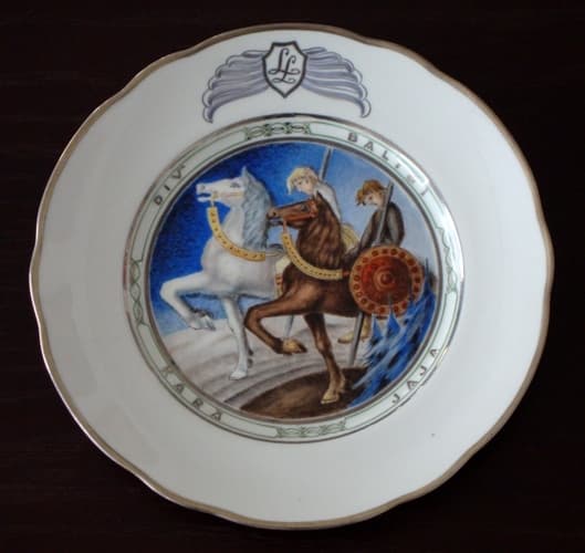 Two whites rode into the war