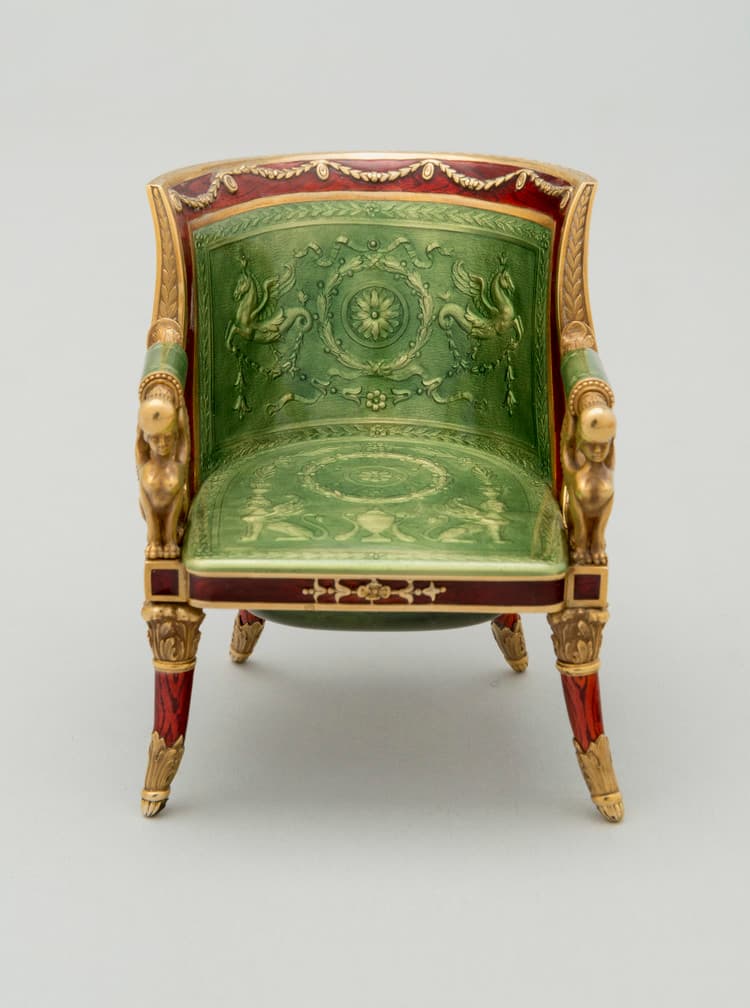 Bonbonniere in the shape of a chair