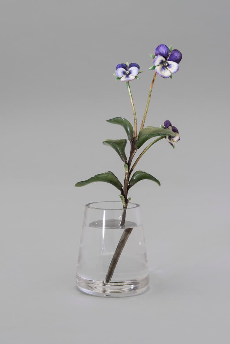 Квітка «Анютини очі»